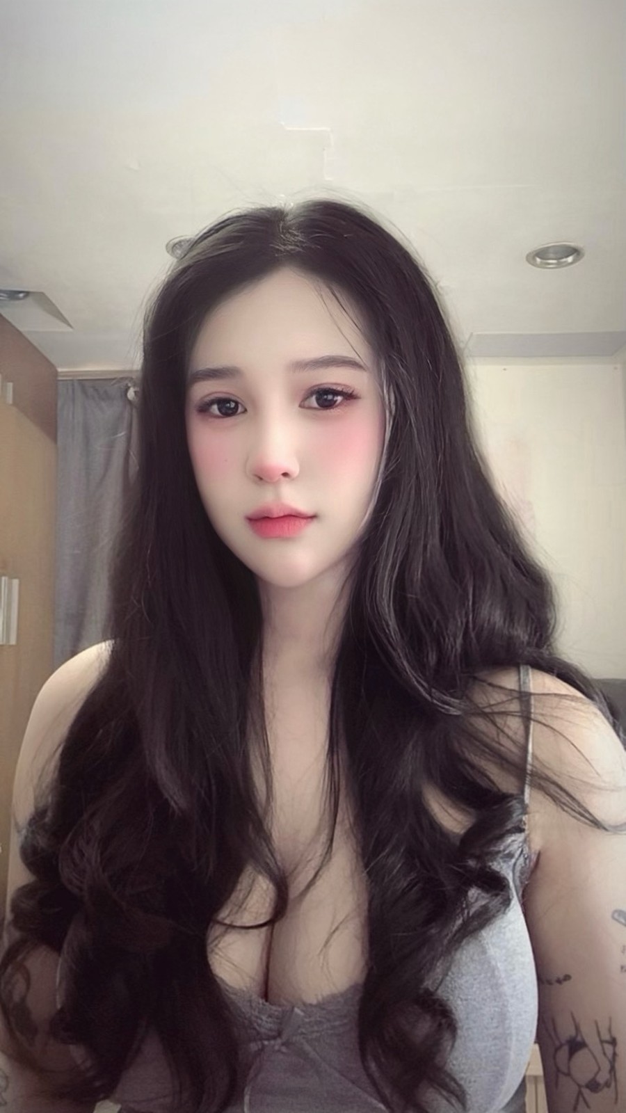 秀妍
